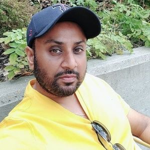 Meet your Posher, Parminder